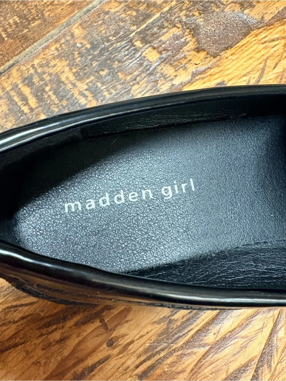 Madden Girl Carter Black Chunky Loafers Platforms with Silver Bit Detail Size 8